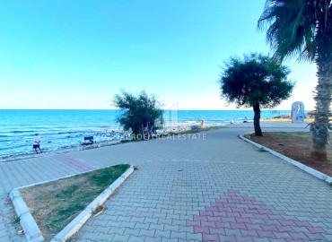 Inexpensive apartment with three bedrooms, 140m², on the seafront in Mezitli, in a residence with a swimming pool ID-11851 фото-3