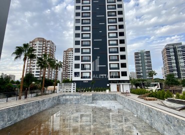 Элегантная четырехкомнатная квартира, 149м², в комфортабельном комплексе района Акдениз, Мезитли ID-14126 фото-1