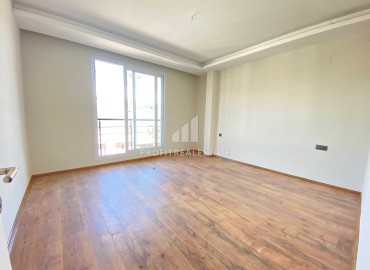 Двухэтажная квартира 3+1, 125м² в новом комплексе таунхаусов в горном районе Мерсина Торослар ID-14157 фото-15