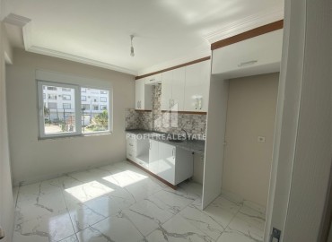 Two bedroom apartment, 100m², in an urban-type building in Gazipasa, Alanya ID-14177 фото-3