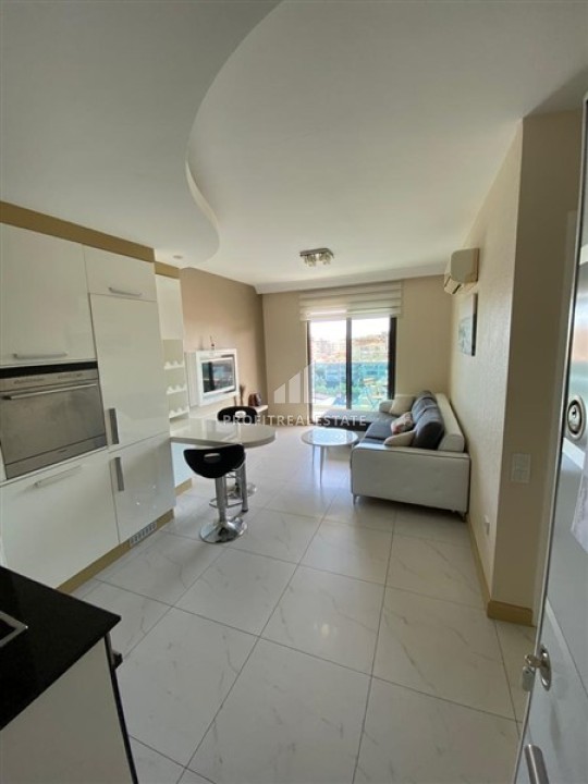 Двухкомнатная квартира, 45м², с мебелью и бытовой техникой в элитной резиденции у пляжа Клеопатры, Алания ID-14185 фото-2