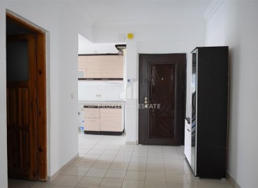 Просторная трехкомнатная квартира 120м2, без мебели, с изолированной кухней, в 150 метрах от моря, в центре Аланьи ID-14196 фото-13