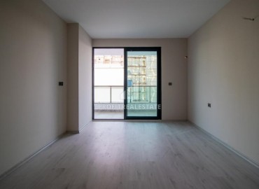 Трёхкомнатная квартира 120м2, без мебели, в 250 метрах от моря, в комплексе с инфраструктурой, Махмутлар, Аланья ID-14200 фото-6