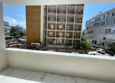 Трехкомнатная квартира, 105м², в 200м от моря в доме городского типа в центре Алании ID-14264 фото-6