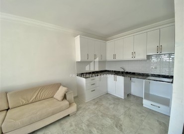 Two bedroom apartment at a bargain price in a picturesque location in Oba, Alanya, 70 m2 ID-14288 фото-5