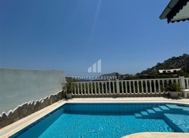 Luxury furnished villa 300 m2, with four bedrooms, sea views and underfloor heating, Tepe, Alanya ID-14292 фото-19