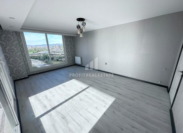 Четырехкомнатная квартира, 135м², с отдельной кухней в комфортабельной газифицированной резиденции в Тедже, Мерсин ID-14294 фото-8