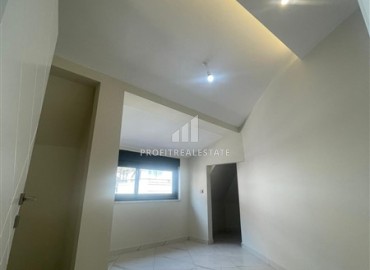 Видовой пентхаус с тремя спальнями, 135м2, без мебели, в новой жилой резиденции, в 200 метрах от пляжа в центре Аланьи ID-14323 фото-9
