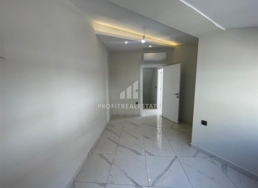 Three-bedroom view penthouse, 135m2, unfurnished, in a new residential residence, 200 meters from the beach in the center of Alanya ID-14323 фото-11