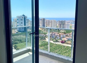 Sea view penthouse, 100m2, with three bedrooms, in a new residential residence with facilities, Mahmutlar, Alanya ID-14340 фото-7