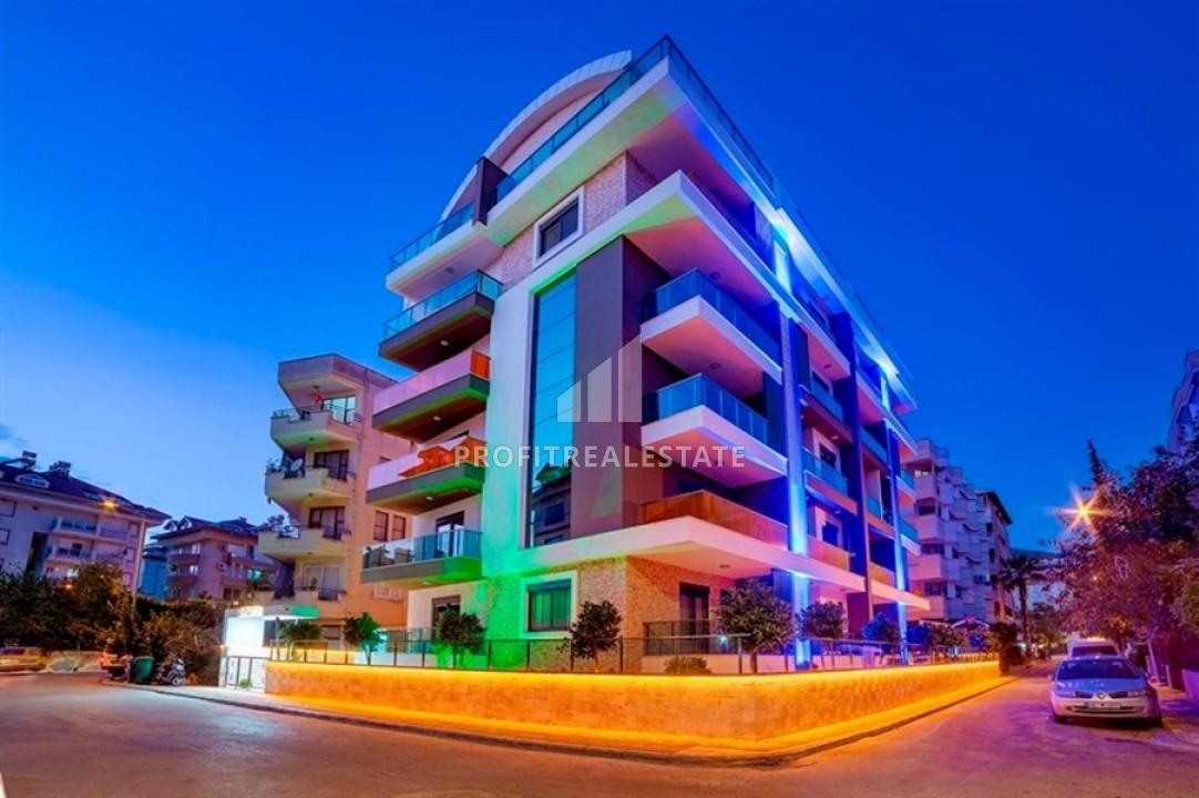 Elegant one-bedroom apartment, 55m², in a residence with facilities in the center of Alanya, 100m from the sea ID-14364 фото-1