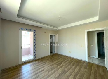 Two bedroom apartment, 130m², in an urban-type house with a parking 450m from the sea in Tej, Mersin ID-14397 фото-13