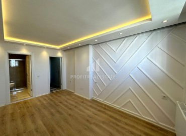 Renovated apartment 2+1, 110m², in a comfortable large-scale residence in Mersin, Teje, 100m from the sea ID-14499 фото-17