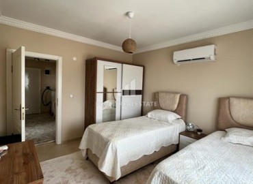 Изысканная меблированная квартира 2+1, 120м2, с видом на море, в 150 метрах от пляжа в Махмутларе, Аланья ID-14502 фото-3