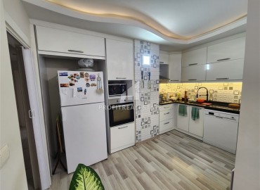 Inexpensive two bedroom furnished apartment by the sea, 100m2, with a glazed balcony, in Mahmutlar, Alanya ID-14548 фото-15