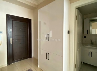 One-bedroom furnished apartment, 60m², in a residence with a swimming pool in the center of Yenişehir, Mersin ID-14560 фото-5