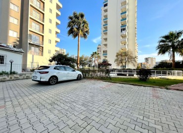 One-bedroom furnished apartment, 60m², in a residence with a swimming pool in the center of Yenişehir, Mersin ID-14560 фото-14