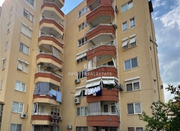 Two bedroom apartment with a separate kitchen, in the center of Alanya, in a building without facilities, 105 m2 ID-14562 фото-1