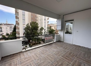 Spacious apartment 3 + 1, with high-quality repairs and heating, in the Lara district, Antalya, 180 m2 ID-14565 фото-12