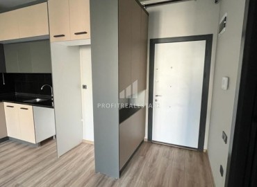 Spacious one-bedroom apartment, 71m², in a new residence in Tomyuk, Mersin ID-14590 фото-5