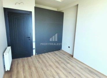 Spacious one-bedroom apartment, 71m², in a new residence in Tomyuk, Mersin ID-14590 фото-12