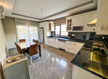 Furnished garden duplex 4 + 1, with access to the garden, in a well-maintained residential residence, Oba, Alanya, 238 m2 ID-13484 фото-10