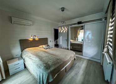 Стильный меблированный пентхаус с четырьмя спальнями, 200м2, застеклённым балконом, в Оба, Аланья ID-14632 фото-9
