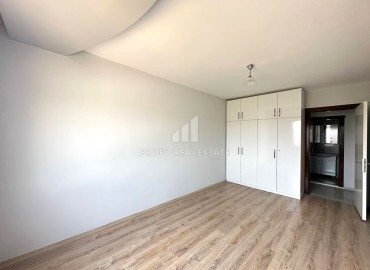 Комфортабельная четырехкомнатная квартира с отдельной кухней, 145м² в 450м от моря в Мерсине, Томюк ID-14667 фото-12