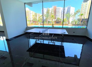 Видовая двухкомнатная квартира, 71м², в новом комплексе премиум класса в районе Томюк, Мерсин ID-14680 фото-18