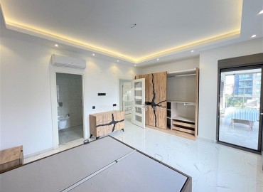Меблированная трехкомнатная квартира, 110м², в комплексе премиум класса в 150м от моря в Кестеле, Алания ID-14752 фото-10
