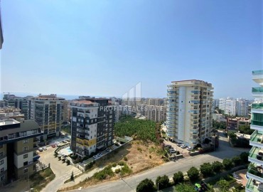 Меблированная квартира 1+1, с застекленным балконом и видом на море, в комплексе с инфраструктурой, Махмутлар, Аланья ID-14762 фото-13