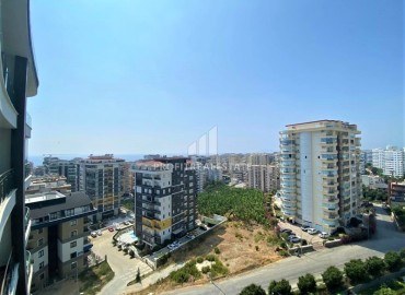 Меблированная квартира 1+1, с застекленным балконом и видом на море, в комплексе с инфраструктурой, Махмутлар, Аланья ID-14762 фото-14