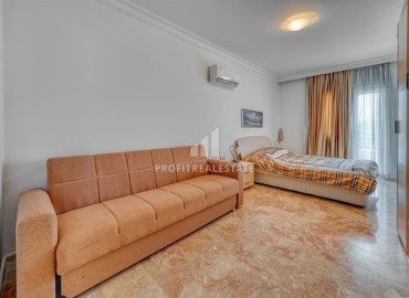 Уютный меблированный пентхаус 250 м2 по привлекательной цене, с тремя спальнями и видом на море, Тосмур, Аланья ID-14785 фото-3