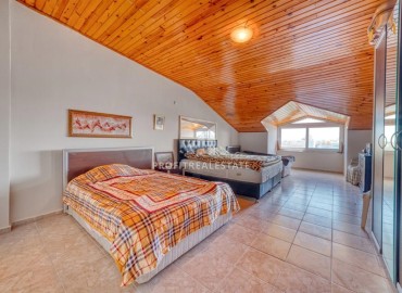 Уютный меблированный пентхаус 250 м2 по привлекательной цене, с тремя спальнями и видом на море, Тосмур, Аланья ID-14785 фото-10