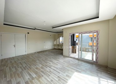 Трехкомнатная квартира, 102м², в малоэтажном комплексе на окончательном этапе строительства в районе Силифке, Мерсин ID-14811 фото-5