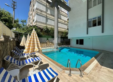 Alanya center: three bedroom penthouse with separate kitchen, 100m², in a house with a swimming pool, 250m from the sea ID-14817 фото-13