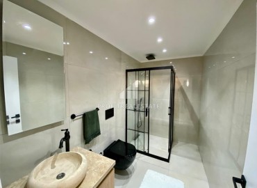 Видовая двухуровневая квартира 4+1, с дизайнерским интерьером, Махмутлар, Аланья, 250 м2 ID-14829 фото-16