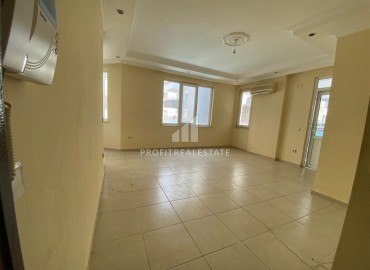 Двухкомнатная квартира без мебели 60м², в 350 метрах от моря, в открытом для ВНЖ районе Оба, Аланья ID-14868 фото-4