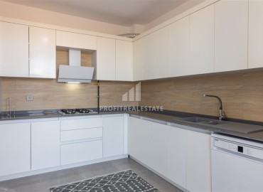 Новая двухэтажная вилла 4+1, с отдельной кухней и бассейном , в районе Чипраклы,  Дошемеалты, Анталия, 190 м2 ID-14871 фото-5