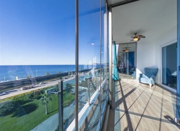 Furnished view apartment 1+1, 65m², in an elite residence on the first coastline in Mahmutlar, Alanya ID-14875 фото-9