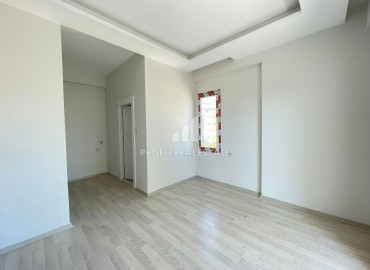 Апартаменты с двумя спальнями, 100м², с чистовой отделкой, в новой резиденции в Мезитли, Мерсин ID-14890 фото-11