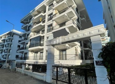 Элегантная квартира с одной спальней, 50м², в резиденции с хорошей инфраструктурой в Махмутларе, Алания ID-14899 фото-1