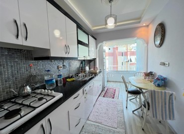 Furnished two bedroom apartment with separate kitchen, 200 meters from the sea, Mahmutlar, Alanya, 100 m2 ID-14940 фото-7