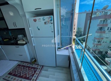 Furnished two bedroom apartment with separate kitchen, 200 meters from the sea, Mahmutlar, Alanya, 100 m2 ID-14940 фото-13