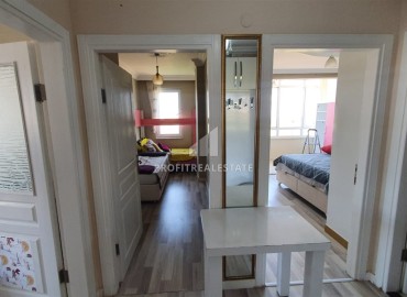 Bright two bedroom apartment, with furniture and appliances, at a bargain price, Mahmutlar, Alanya, 110 m2 ID-14947 фото-3