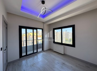 Two-bedroom apartment, 100 m², fully finished, in a new building with facilities in Mezitli, Mersin ID-14973 фото-12