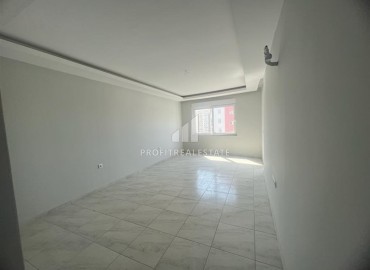 Недорогая трехкомнатная квартира 110м², без мебели, в доме без инфраструктуры, Махмутлар, Аланья ID-14982 фото-9