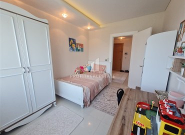 Luxurious three bedroom apartment 186m², with sea views, in a prestigious residential residence, Mahmutlar, Alanya ID-15006 фото-14