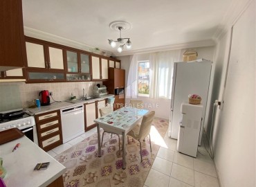 Furnished three bedroom apartment with separate kitchen, in the center of Alanya, 170 m2 ID-15016 фото-4