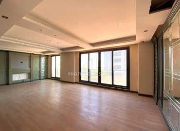 Five-room stylish apartment, 200m², in the Yenisehir area, Mersin, in an elite residence ID-15021 фото-7